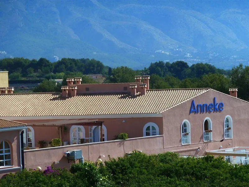 Residencia Anneke Residencia