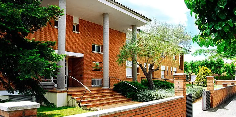 Residencia La Vostra LLar Les Oliveres